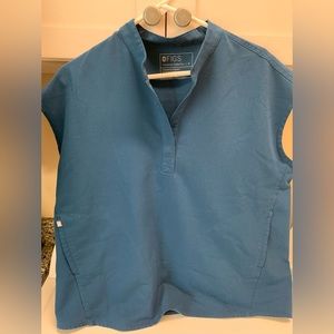 Figs Scrub Top